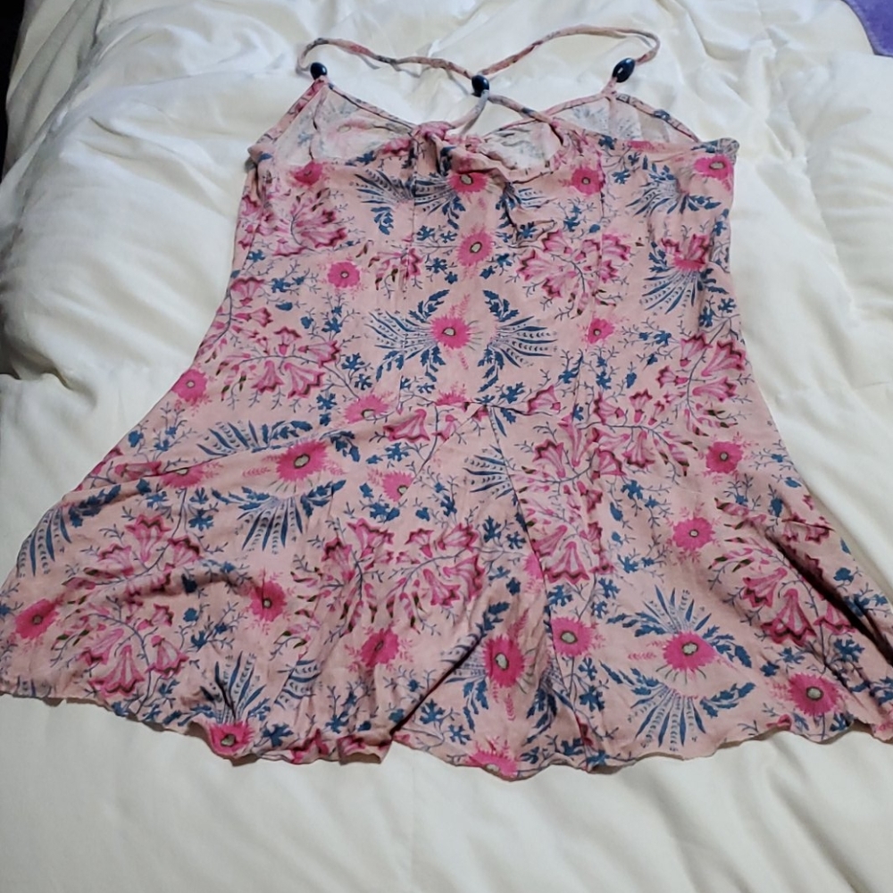 Tank top. - Picture 4 of 6